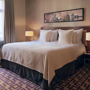 ***** Hotel Alden Splügenschloss Suiza
