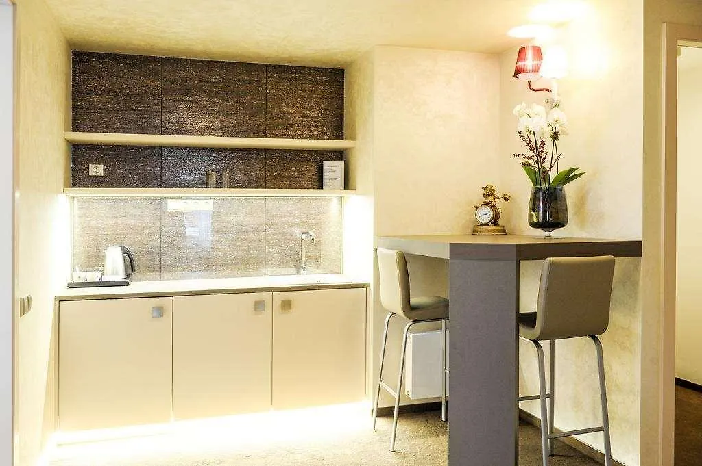 ****  Myo Hotel Mysterius Prague Çek Cumhuriyeti
