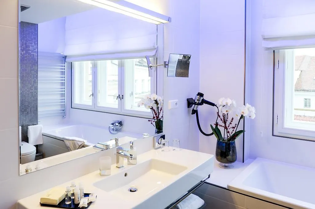 Myo Hotel Mysterius Praga